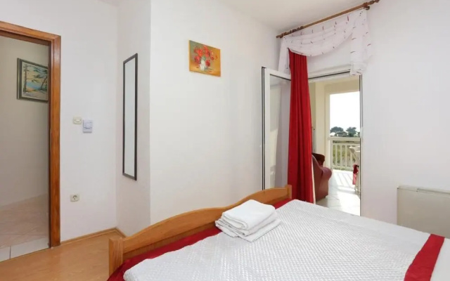 Lias - With Restaurant - A7a Drugi kat