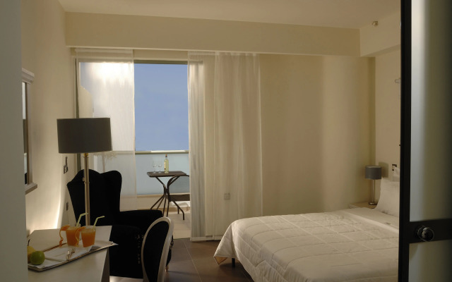 Angela Suites Boutique Hotel