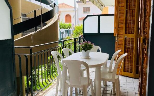 LEMON HOUSE 50 metri dal mare