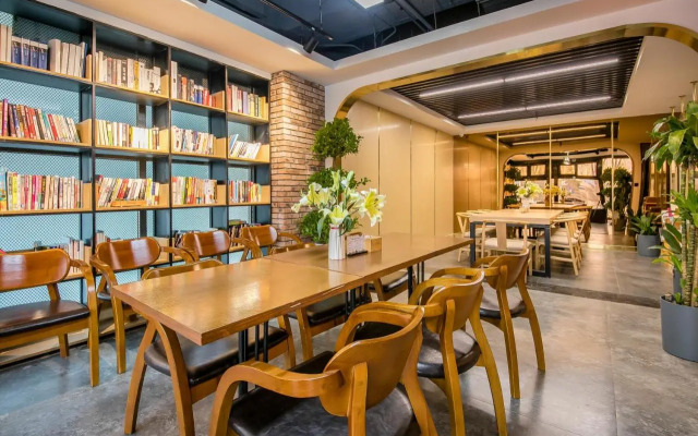 James Joyce Coffetel Beijing Fengtai Xinfadi Branch