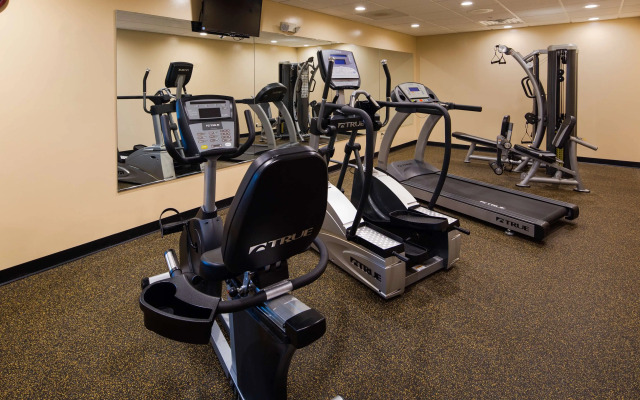 Best Western Plus Finger Lakes Inn & Suites