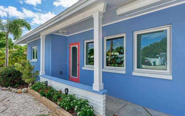 Sea La Vie - 205 - 55th