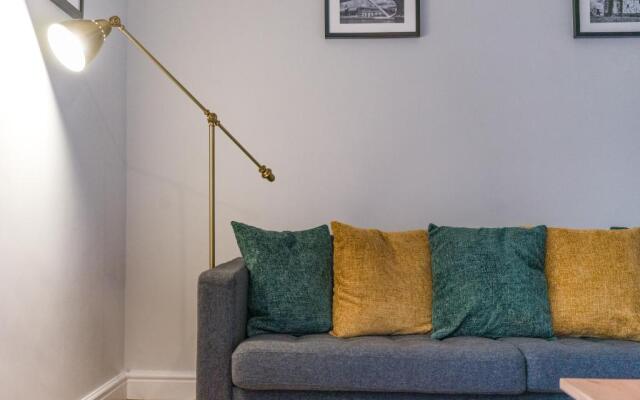 Charming 3-bed House in Newcastle Upon Tyne