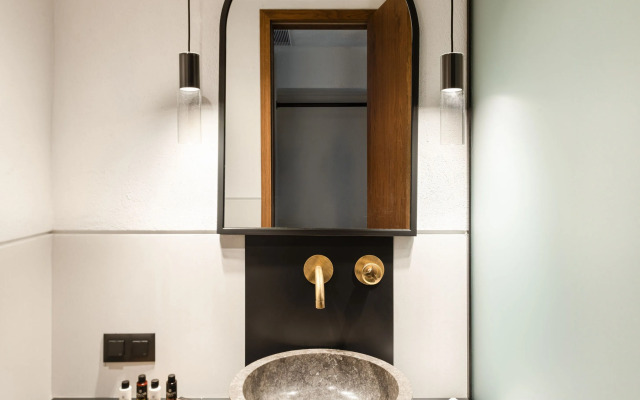 Unedo All Seasons Hotel