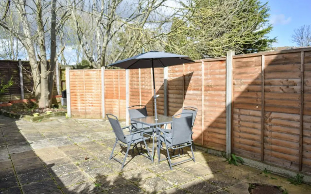 I Luv London Too! 1bed Stunnin Home Sleeps 3!