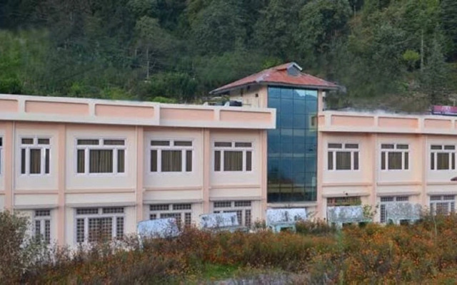 Goroomgo Bilju Inn Munsiyari