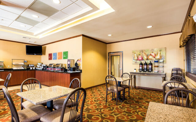 Comfort Inn & Suites Blytheville