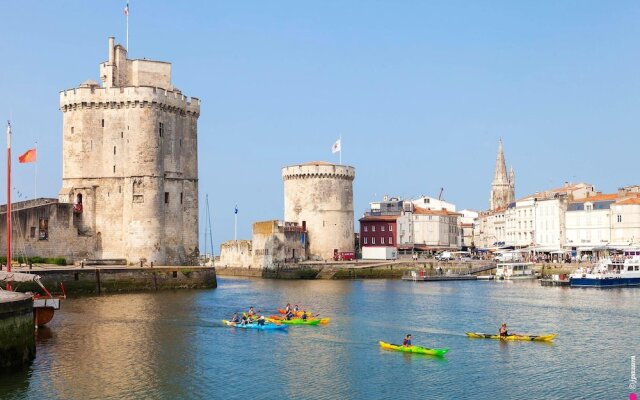 Studio in Tonnay-charente, With Enclosed Garden and Wifi