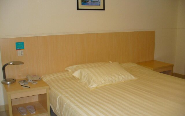 Kyriad Jinjiang Inn Shanghai Zhangjiang