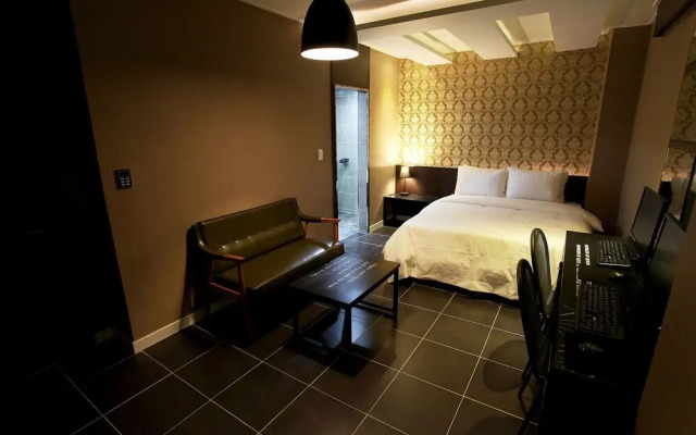 Indeogwon Valt Hotel