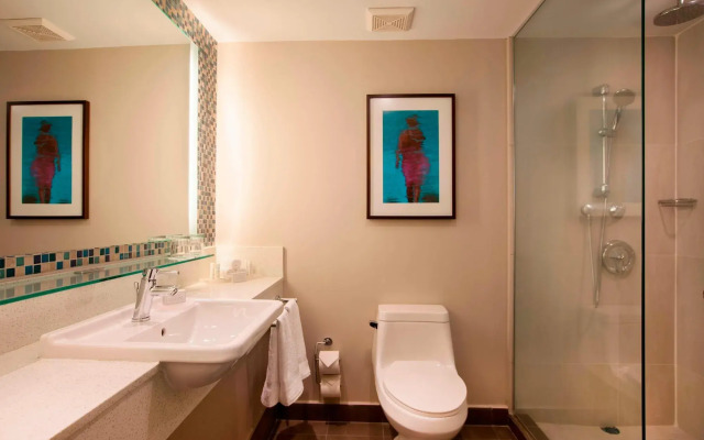 Courtyard by Marriott Isla Verde Beach Resort