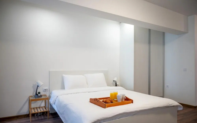 Bright Studio in the City Center