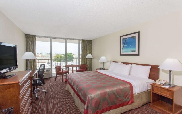 Ramada by Wyndham Hialeah/Miami Airport North