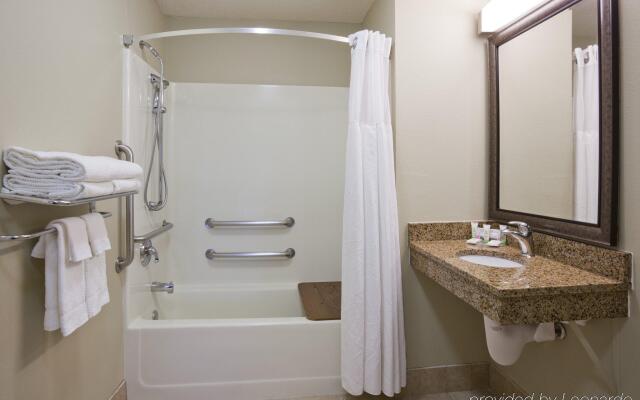 Staybridge Suites Minneapolis-Bloomington by IHG