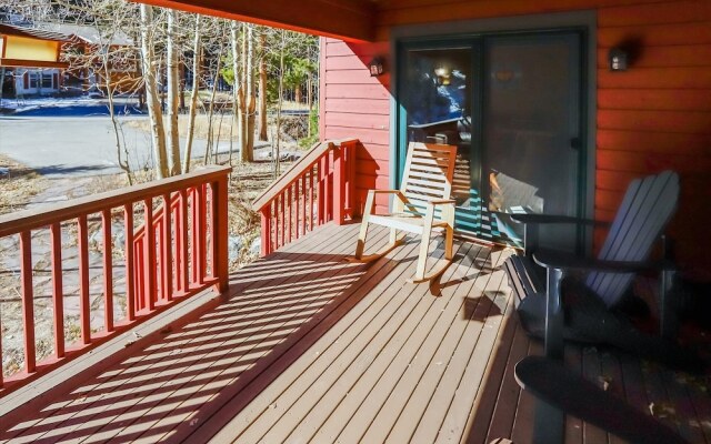 Snowy River 4 Bedroom Home by RedAwning