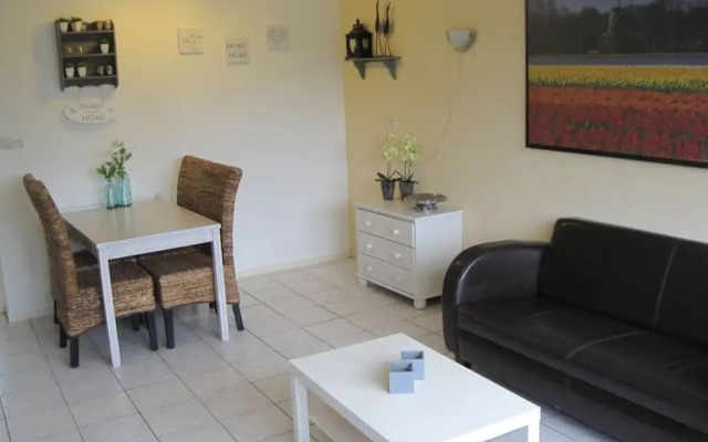 1 From Fam. Moritz Koopman