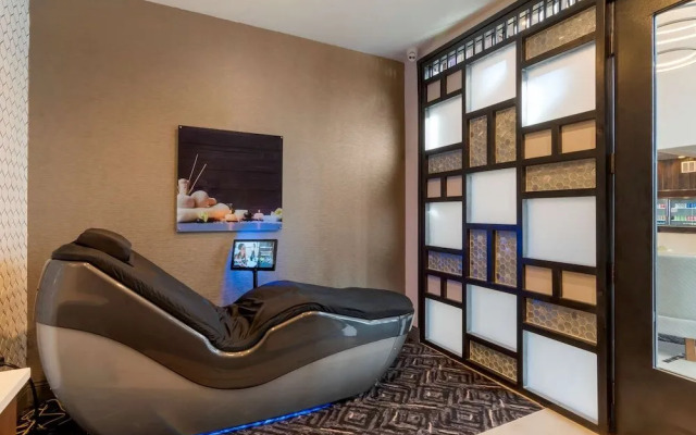 Best Western Premier Liberty Inn & Suites