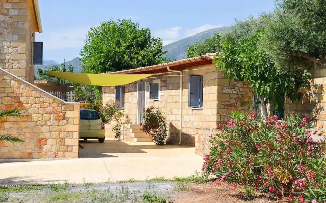 Villa Eleni - Private Pool Retreat Near Kardamili