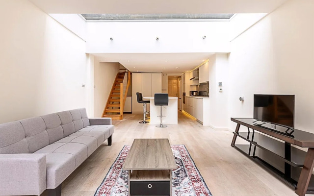 Beautiful Modern 4BR House in Central London