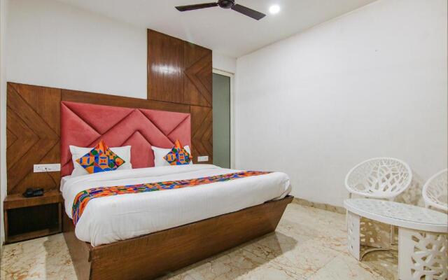 Fabhotel Suman Castle