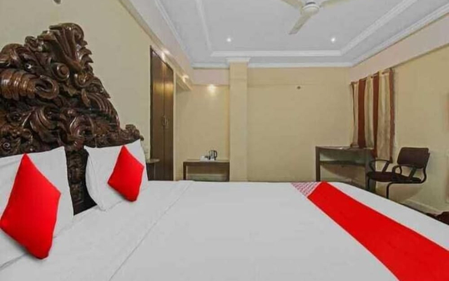 Hotel Maruthi Residency