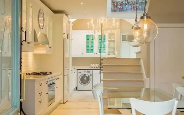 Charming Coastal Townhouse at The Majestic