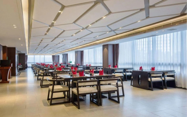 Sanya Ziyue Conifer Hotel