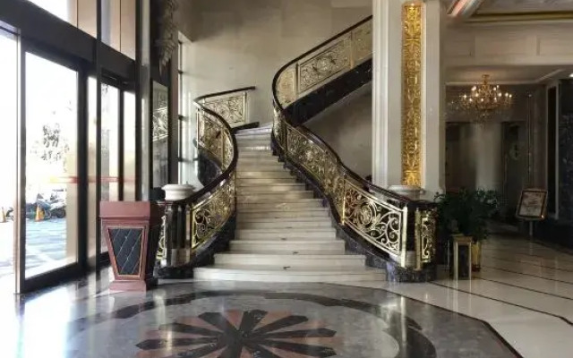 Phoenix Hotel
