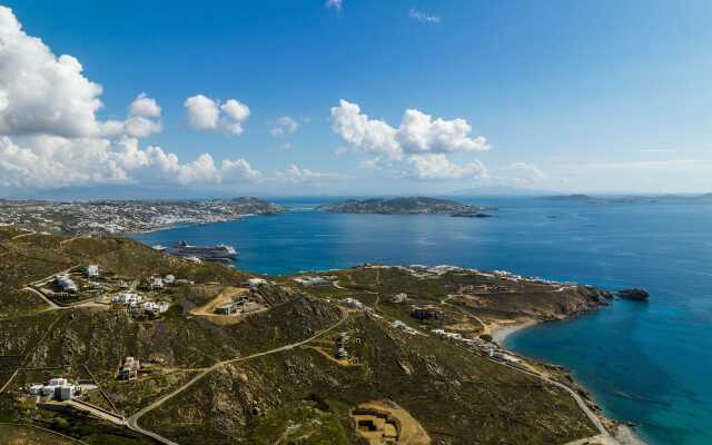 Villa Diorite by Mykonos Rocks