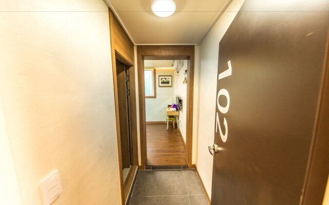 Rgb House Hostel