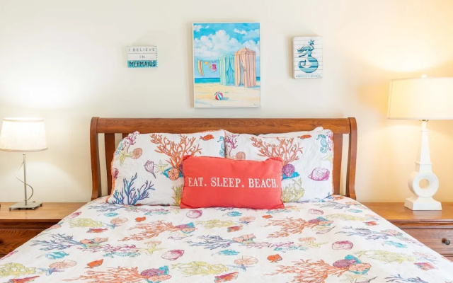 Sandys Beach House by Tybee Vacation Rentals