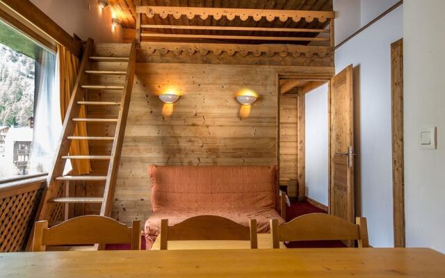 ESC3 - Superbe appartement, centre ville,  proche pistes et commerces.