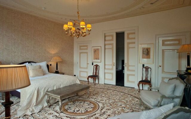 Grand Boutique Hotel Huis Vermeer