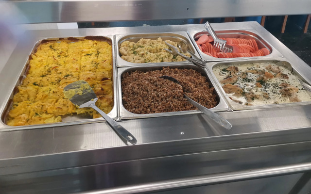 Апсны (Гудаута), отель (Абазинская, 2а)