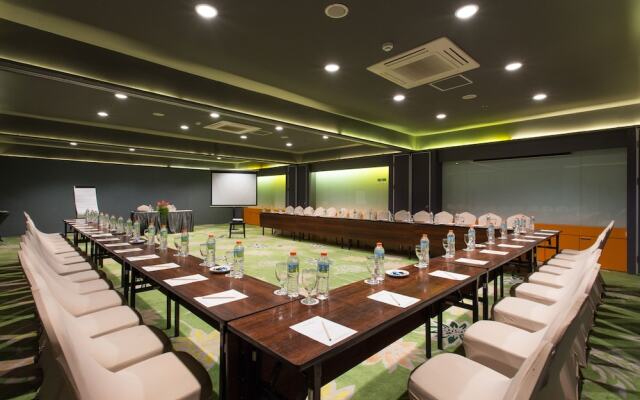 Amartahills Hotel & Resort