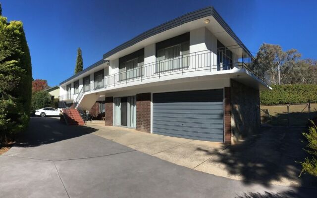 1913 Collective Inc.