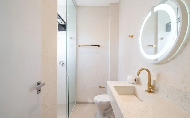 Full Studio 650m From Meia Praia Rgor0025