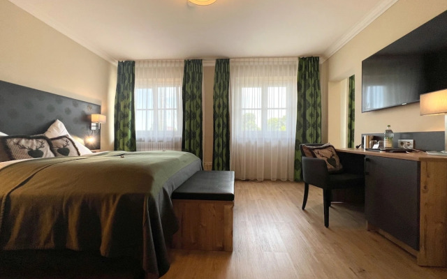 Hotel Schlossblick Chiemsee