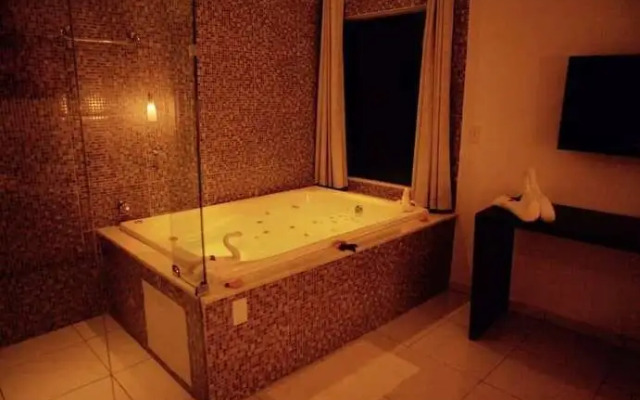 Churchill Residence Suites