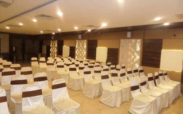Hotel Raj Palace