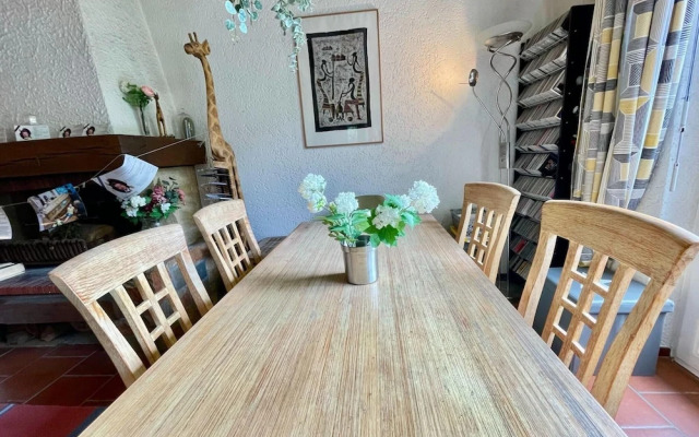 Charming Holiday Home With Garden