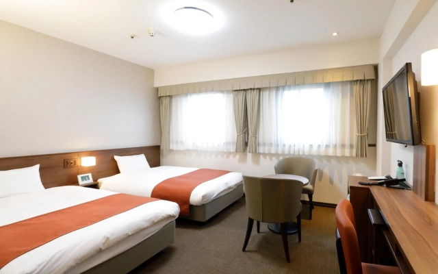 Tokyo Inn