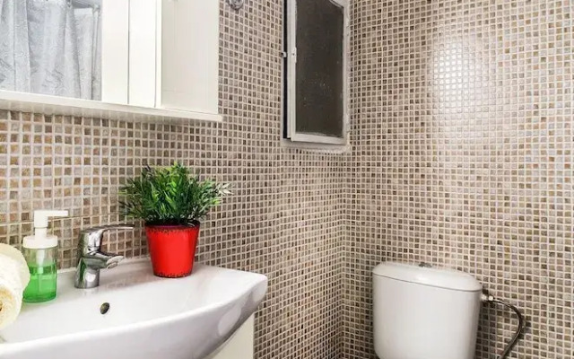 Elegant and renovated flat in Dafni