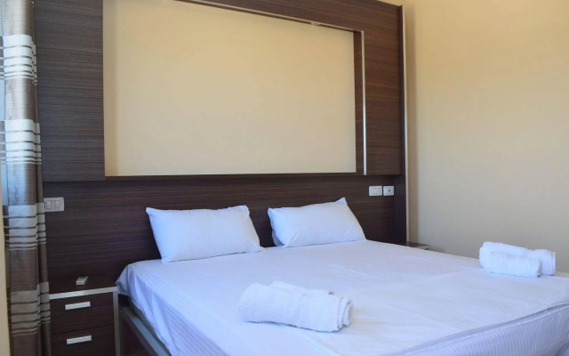 Royal Park Hotel