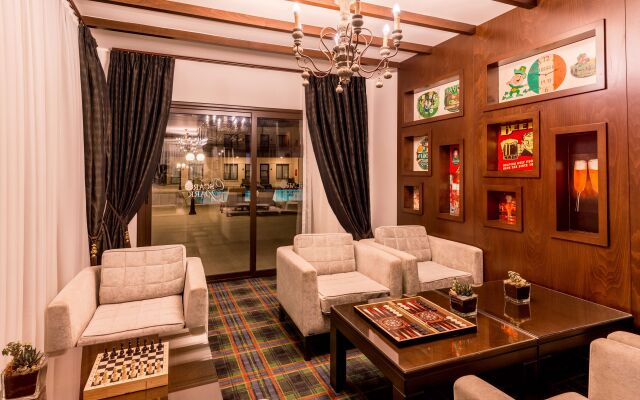 Oscar Park Hotel
