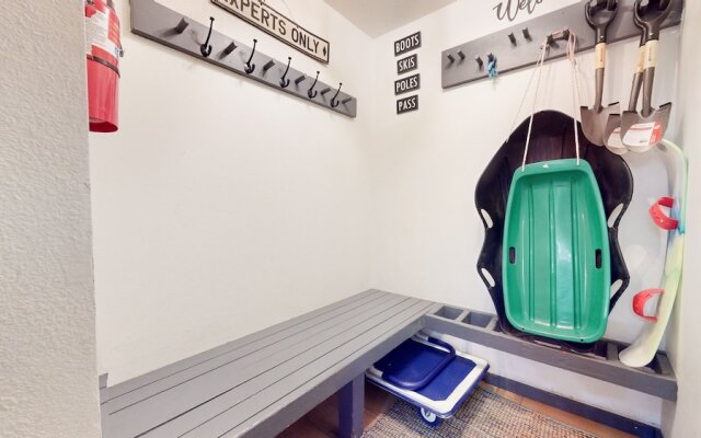 Aspen Creek #115 2 Bedroom Condo by RedAwning