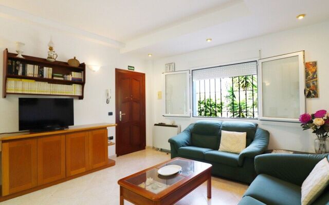 1120 Villa Meneguina-zafiro