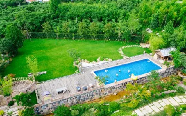 Mogan Mountain · Suzhou Style Garden Hostel