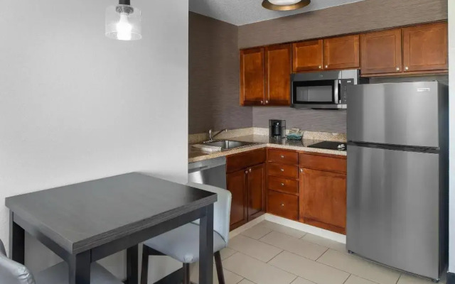 Residence Inn Long Island Holtsville