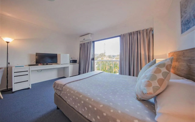 Red Star Hotels Palm Beach